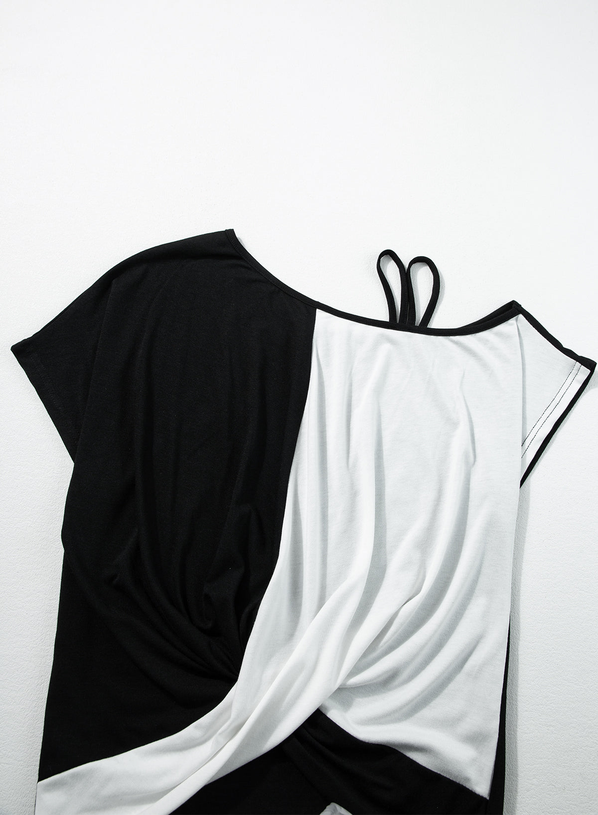 Colorblocked Patchwork Asymmetrical NeckNeckline Strapless T-Shirt