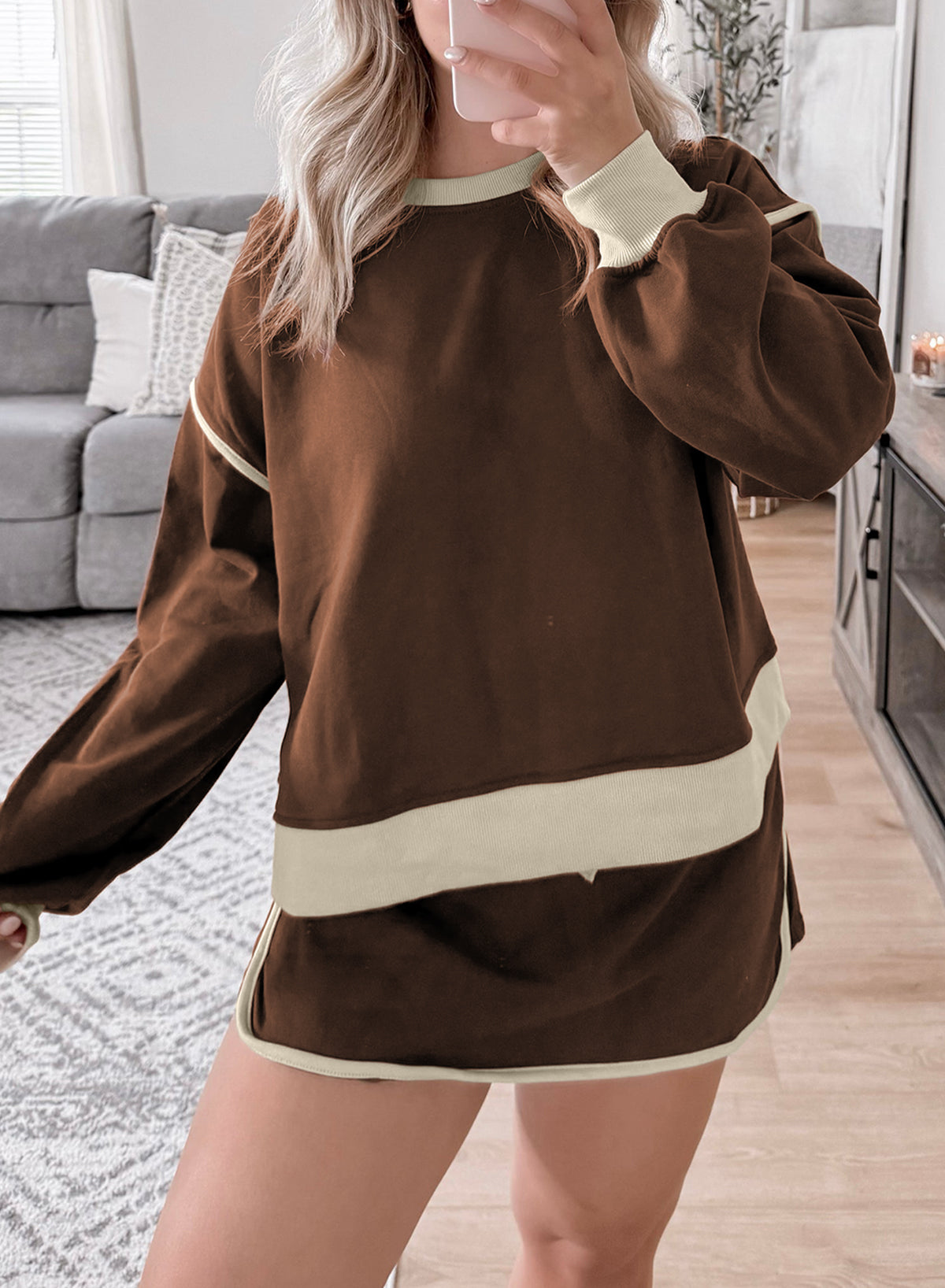 Color Contrast Loose Pullover and Lace-up Waist Skort Set