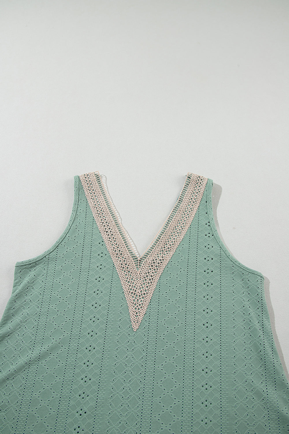 Multicolor Lace Crochet Splicing V Neck Loose Fit Tank Top