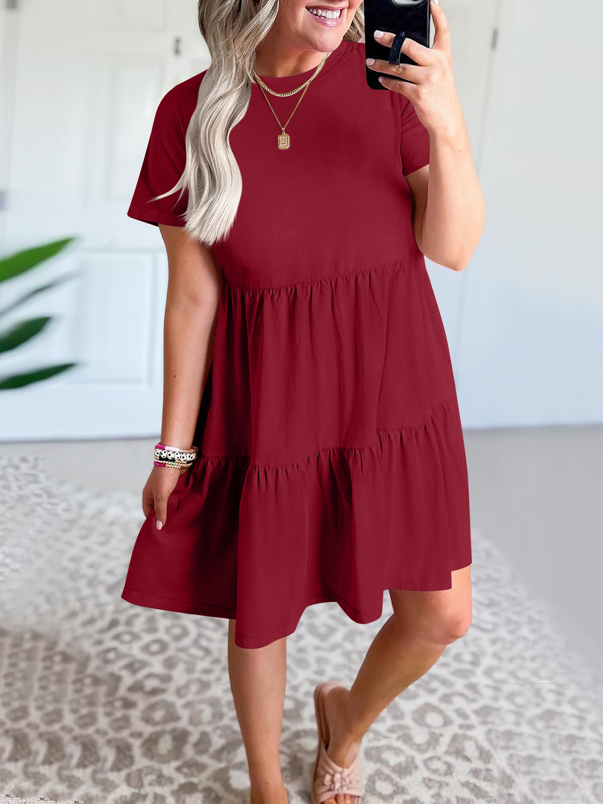 Round Neck Solid Color Loose Short Flowing Pleated Dress