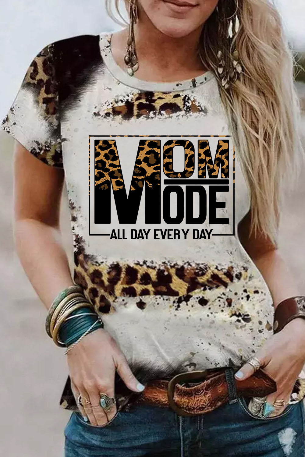 Leopard MOM MODE ALL DAY EVERY DAY Bleached T-shirt