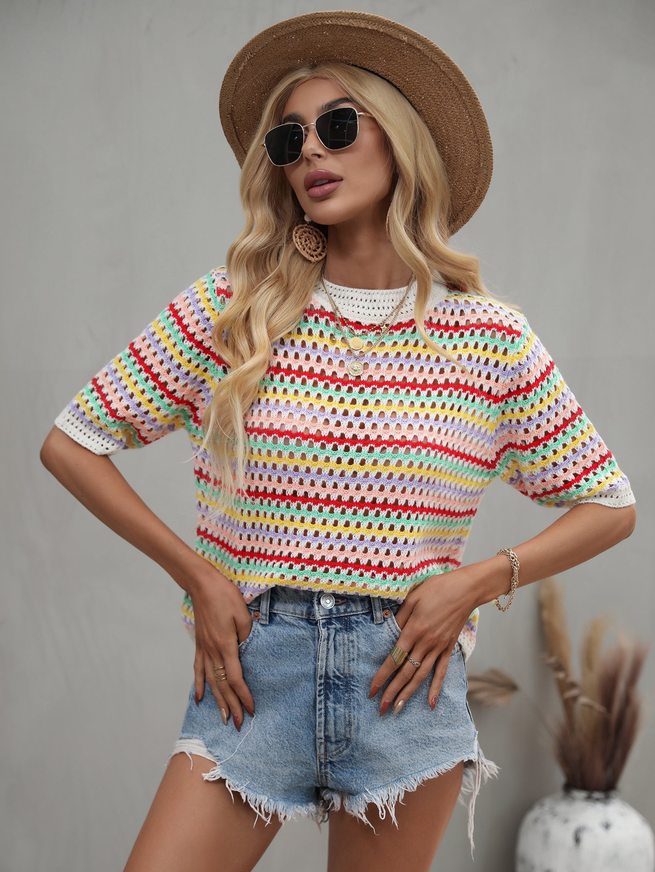 Panelled Cut-out Knit with Loose Crew-neck Stripes