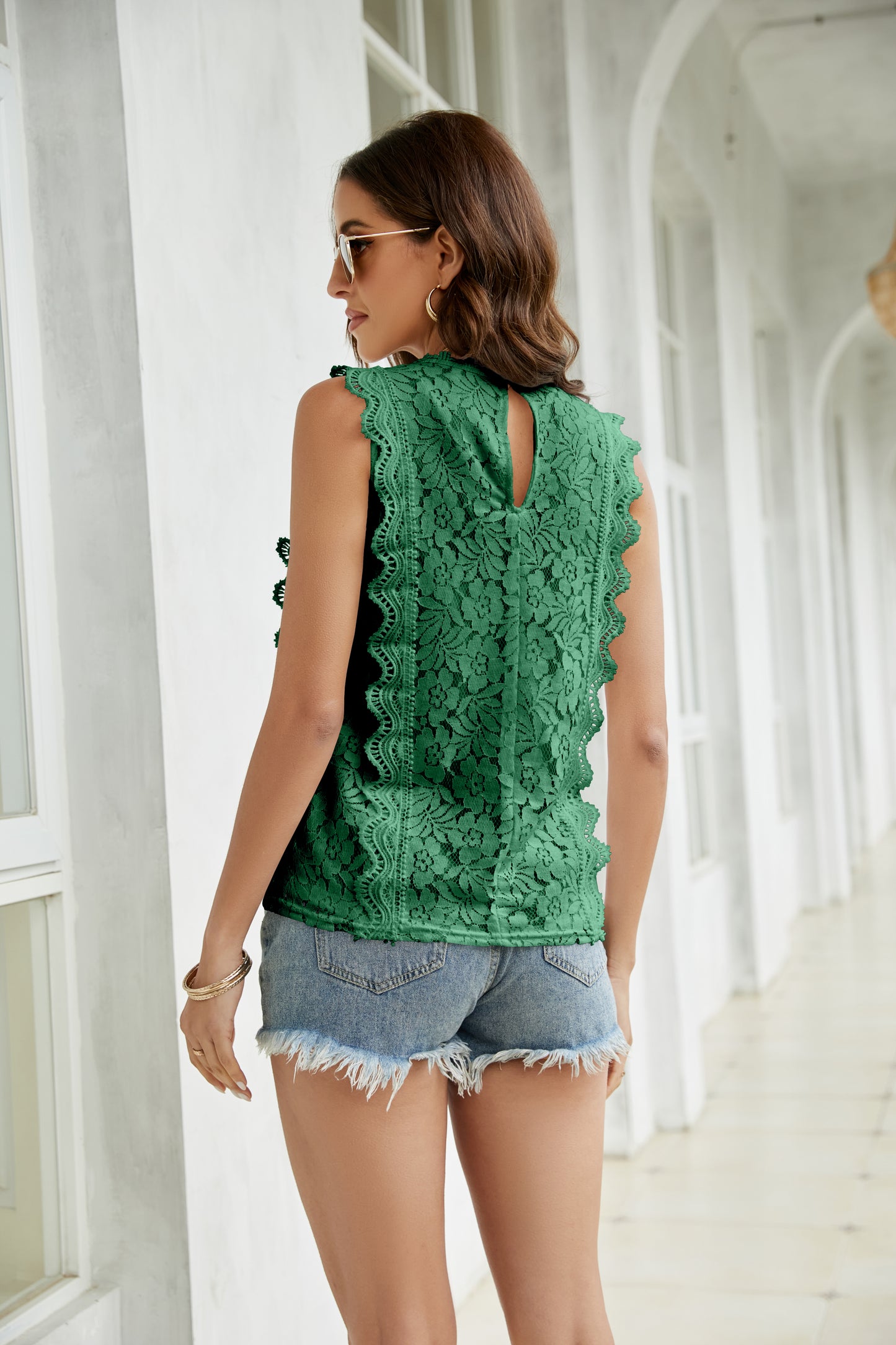 Lace Vest V-neck Sleeveless Top