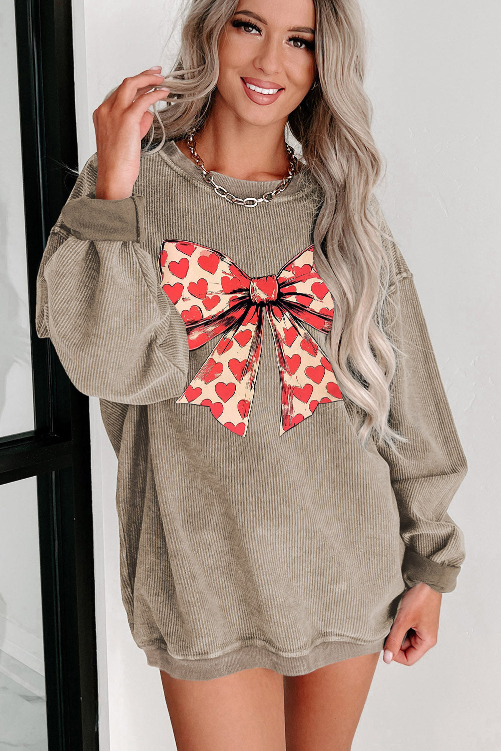 Valentine’s Day Sweetheart Bow Crew Neck Sweatshirt