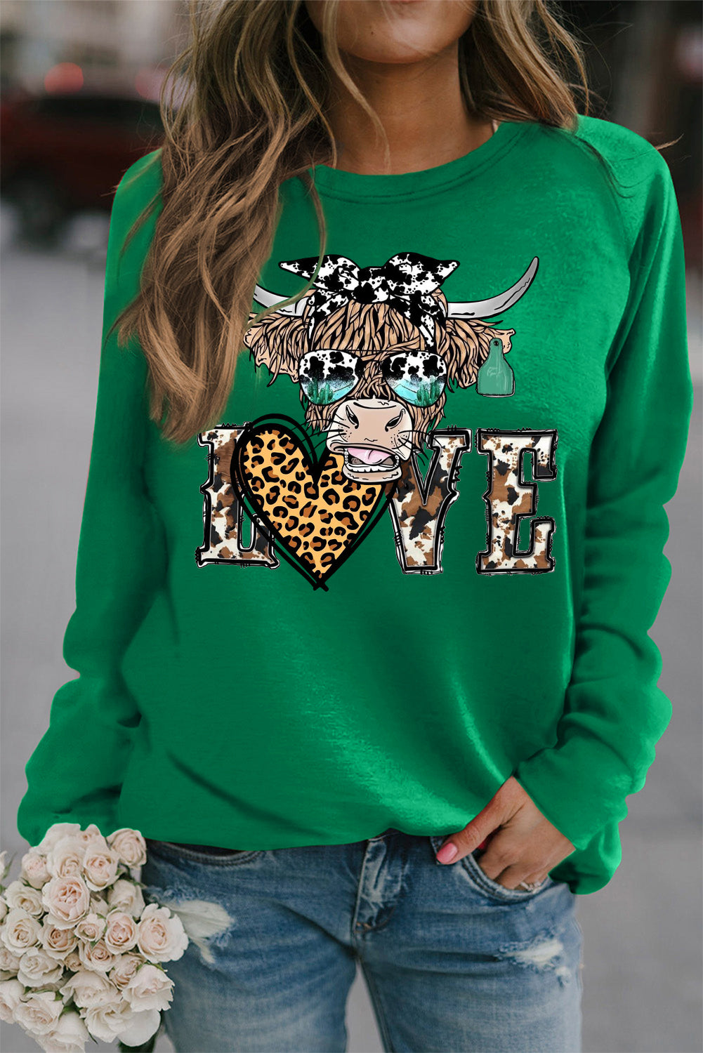 Valentine's Day Bull Heart Leopard Print Crew Neck Pullover Sweatshirt