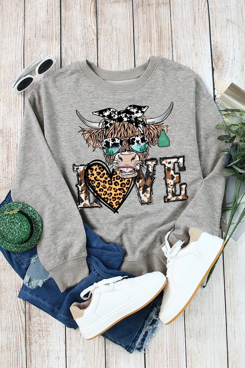 Valentine's Bulls Elements Leopard Print Heart Pullover Sweatshirt