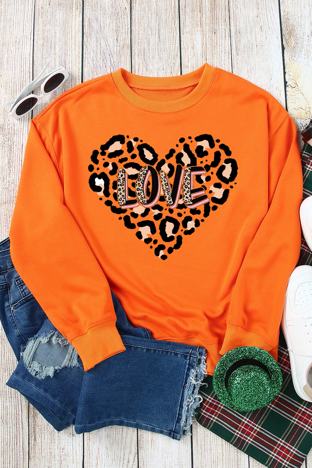 Solid Color Leopard Heart LOVE Graphic Crew Neck Sweatshirt