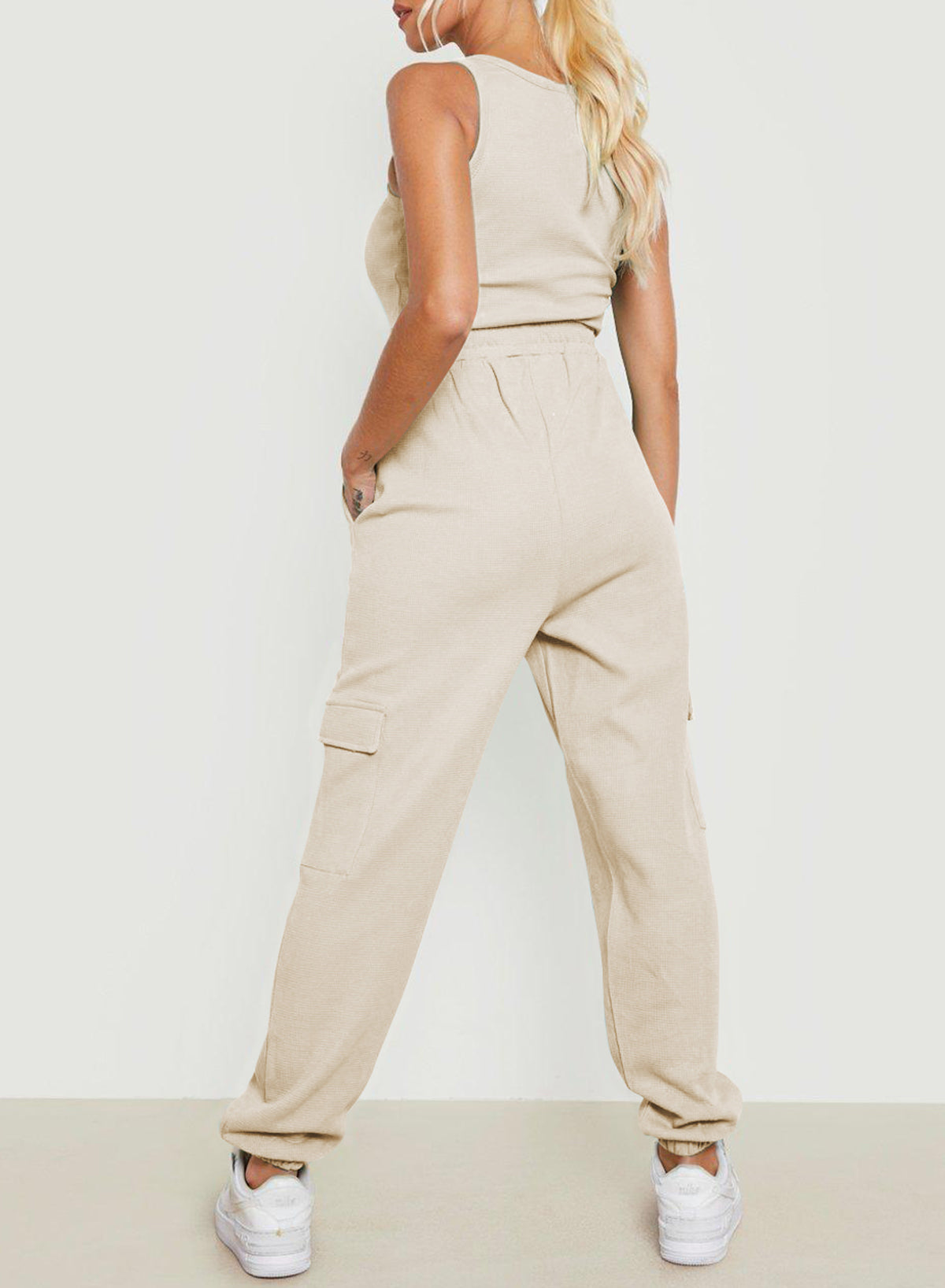 Beige Drawstring Elastic Waist Pull-on Casual Pants with Pockets