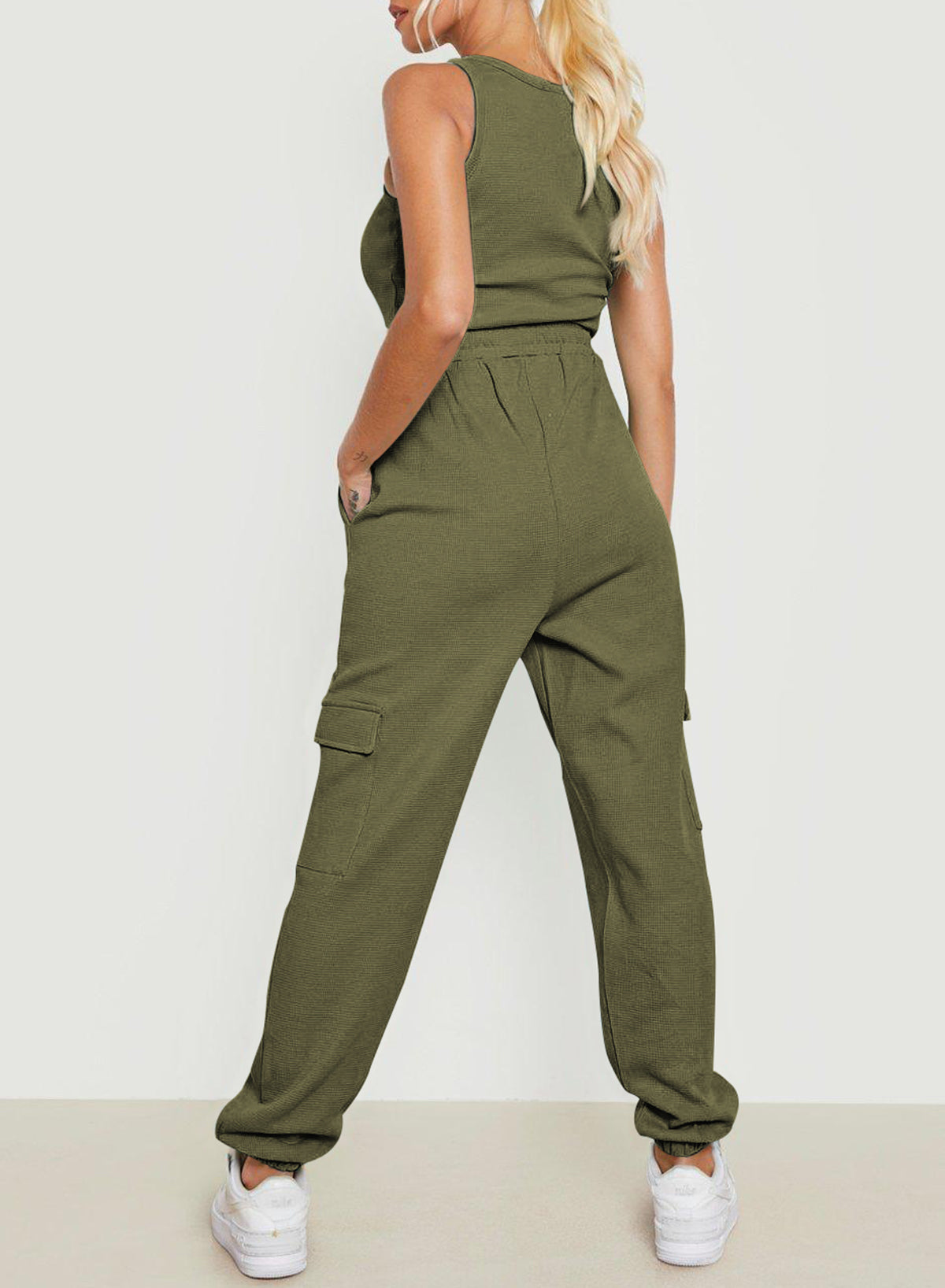 Green Drawstring Elastic Waist Pull-on Casual Pants with Pockets