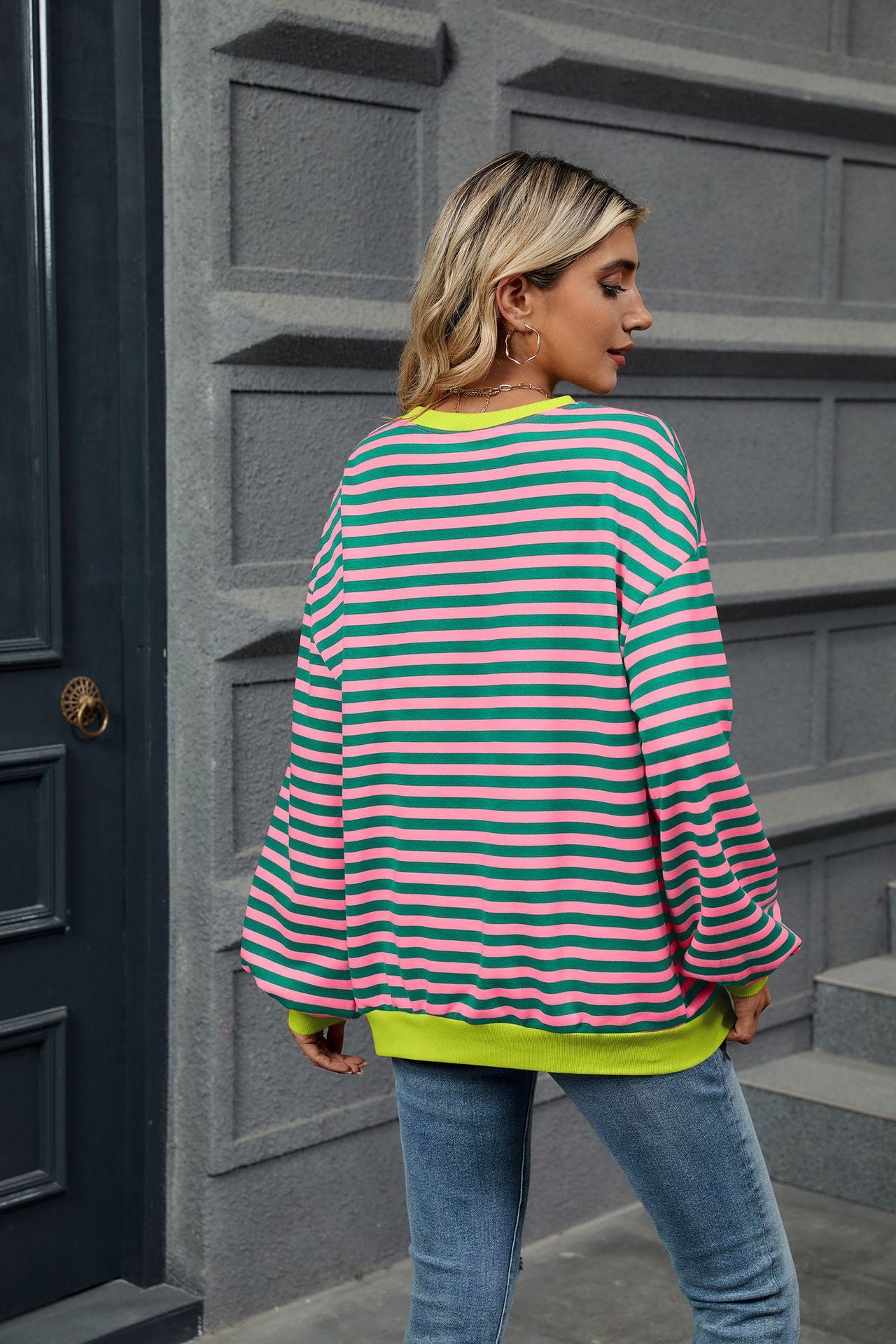 Contrasting Color Splicing Loose Long-sleeved Striped Crew Neck Sweater