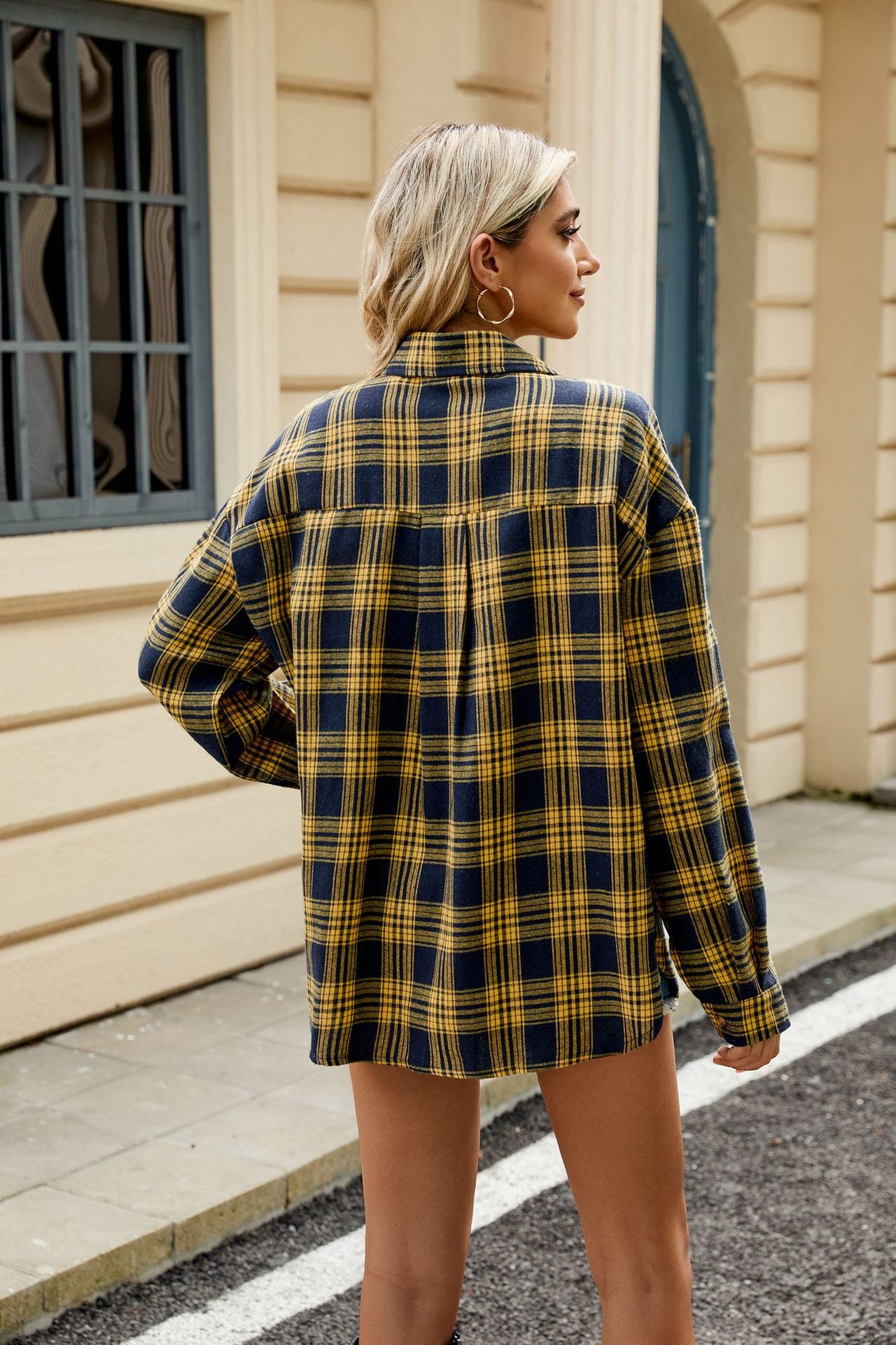 Long Sleeve Pocket Button Plaid Shirt