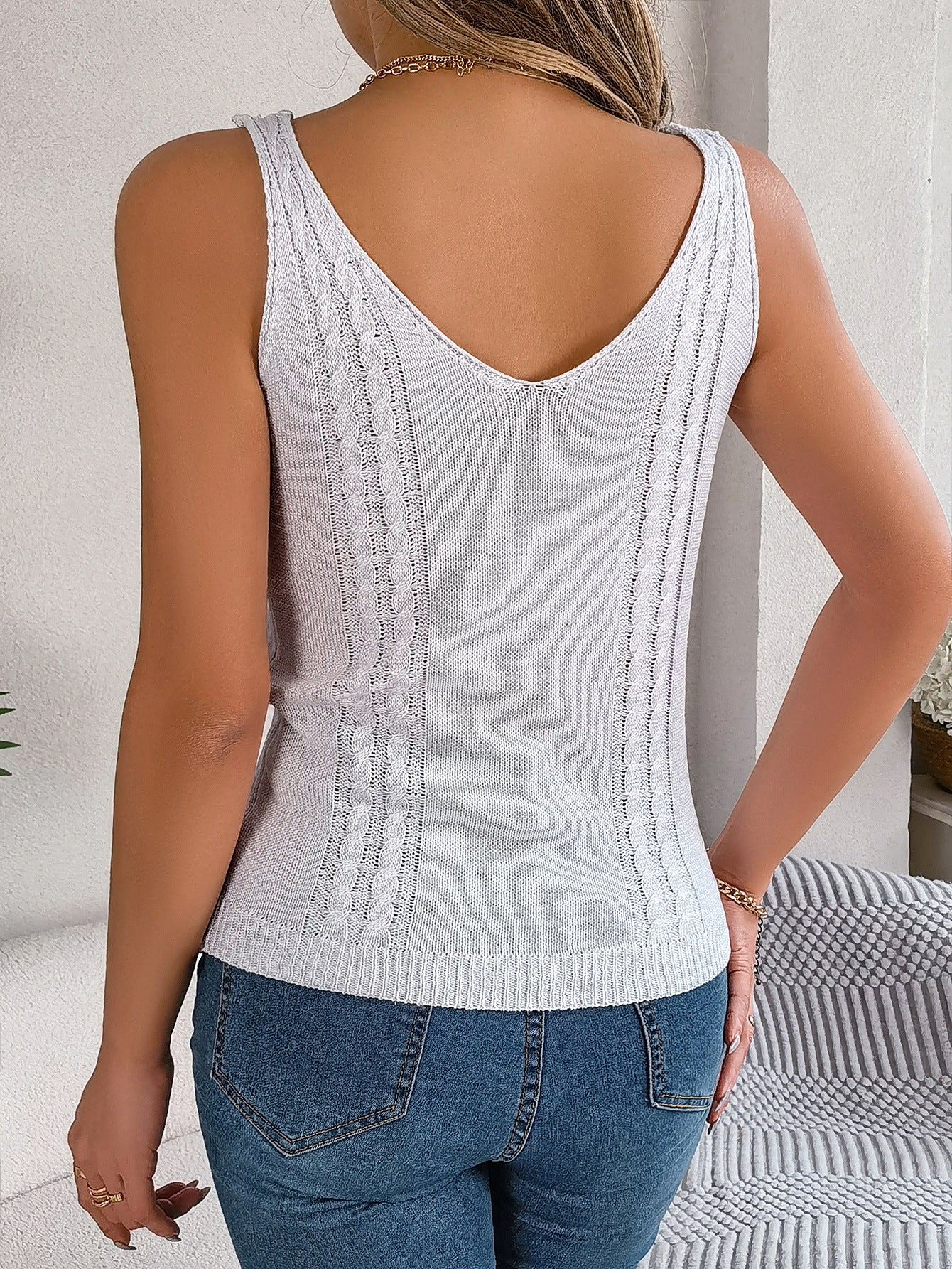 Casual Solid Color V-Neck Cutout Top Sleeveless Knit Sweater