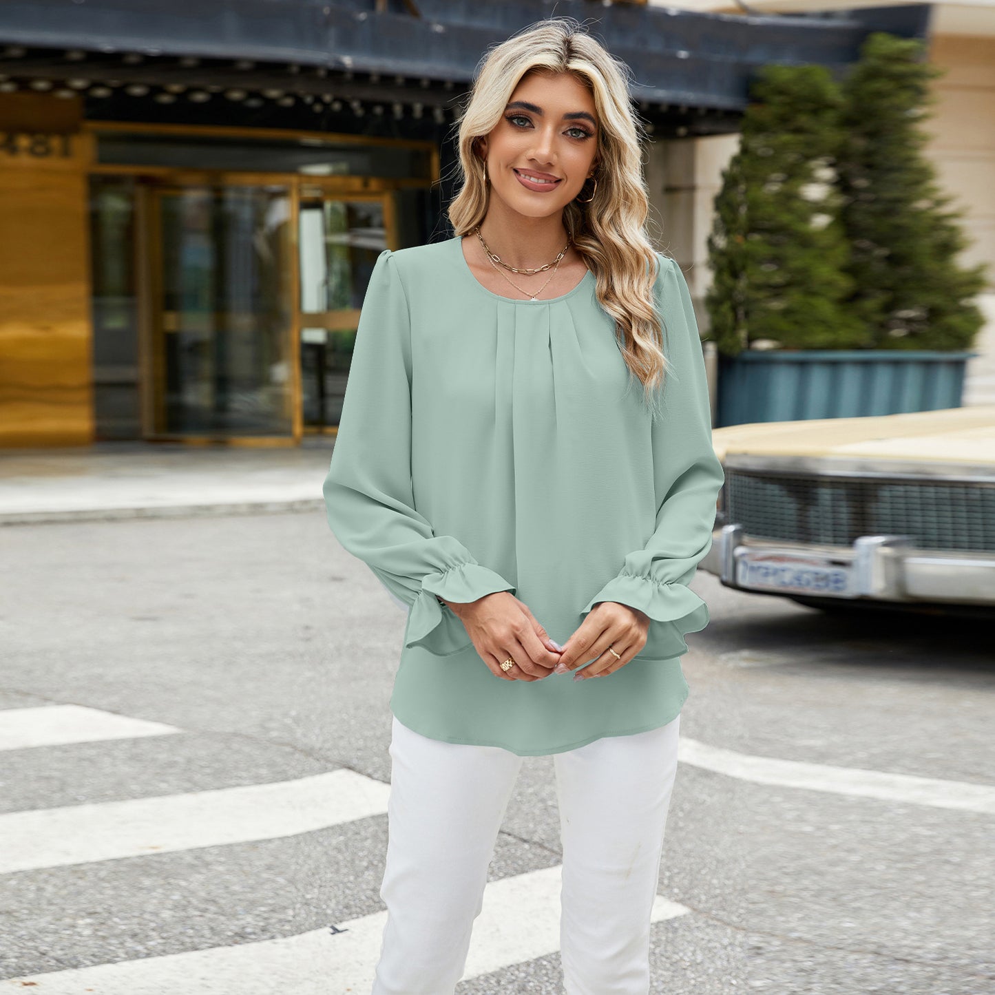 Solid Color Round Neck Loose Long-sleeved Chiffon Top Bottoming Shirt