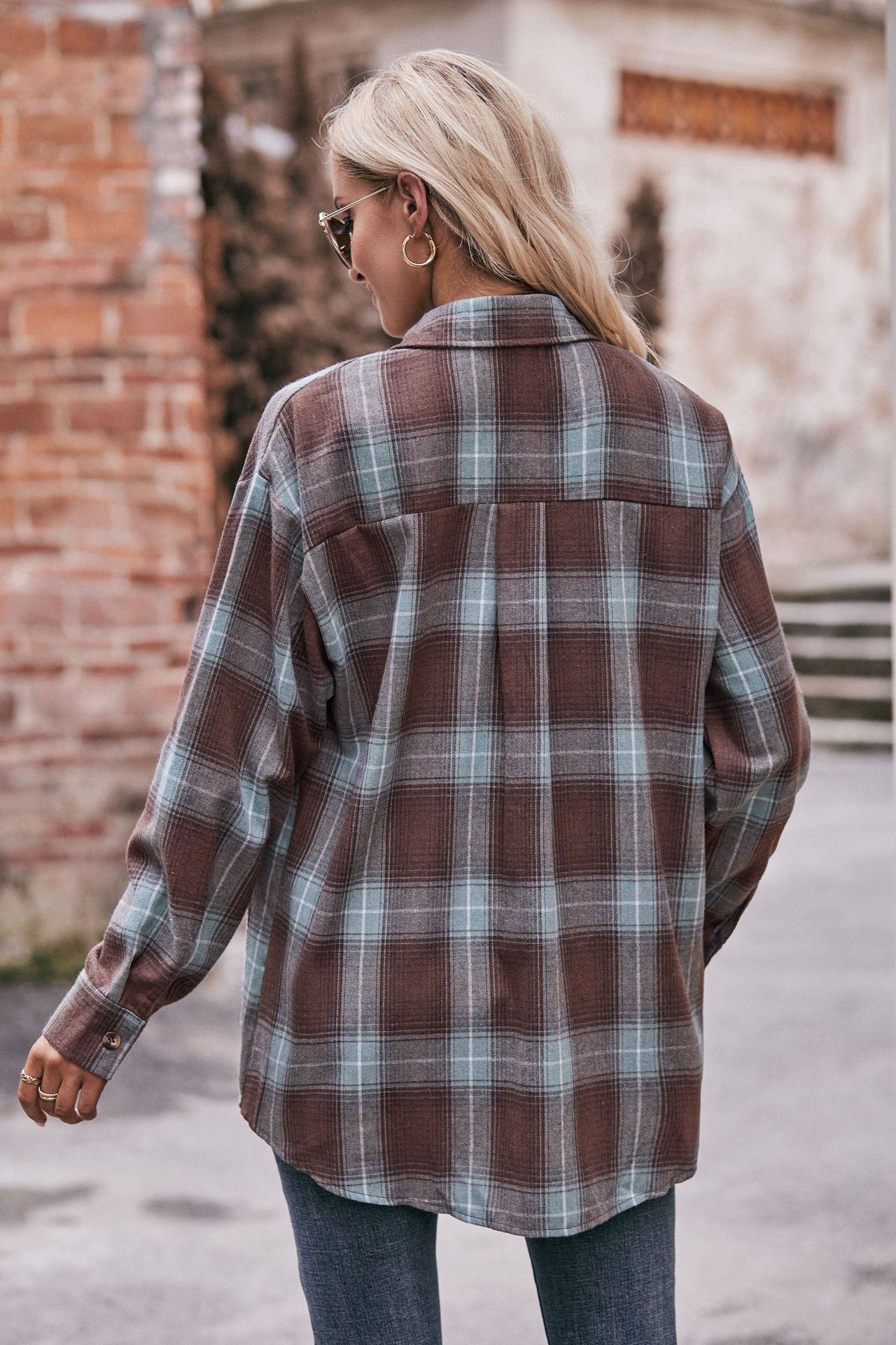 Women's Autumn and Winter Casual Fashion Oversized Loose Plaid Shirt