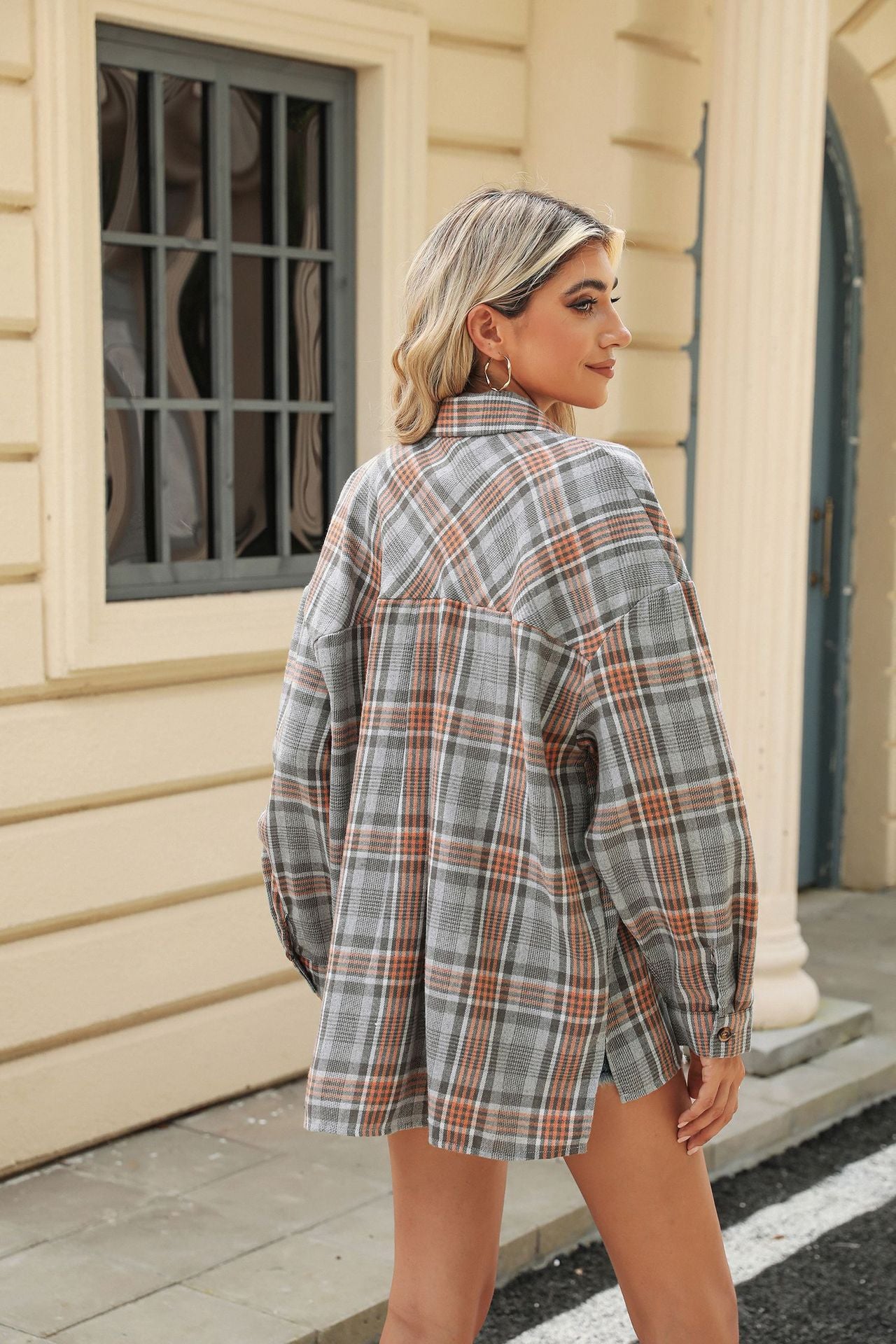 Lapel Pocket Loose Long Sleeve Plaid Shirt