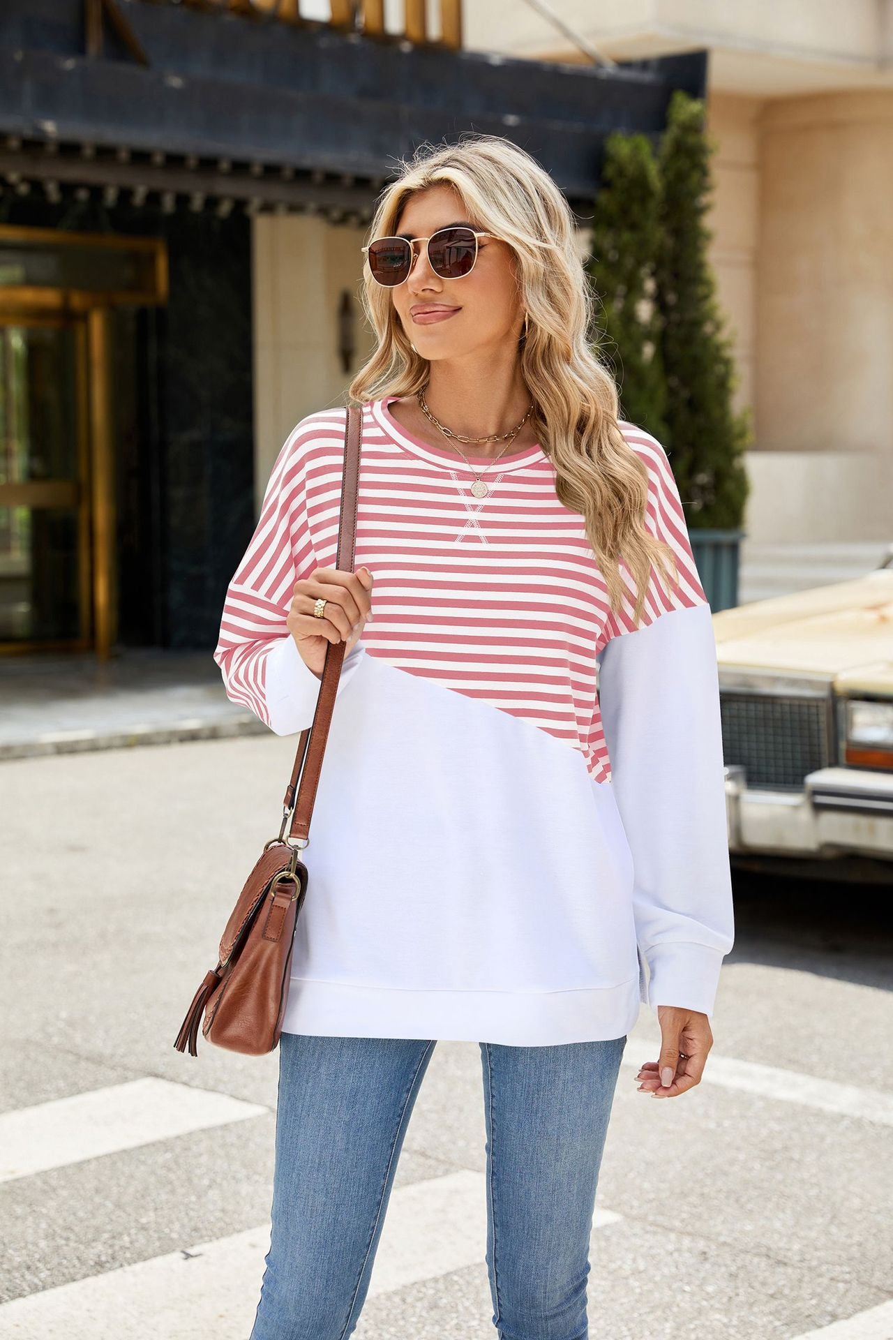 Solid Color Crew Neck Contrasting Striped Long-sleeved Sweater