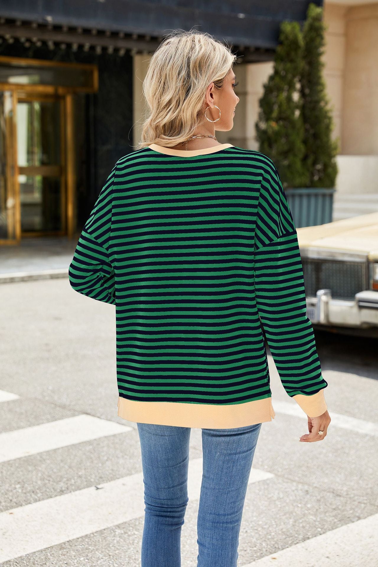 Contrasting Crew Neck Split Long Sleeve Loose Striped Sweater