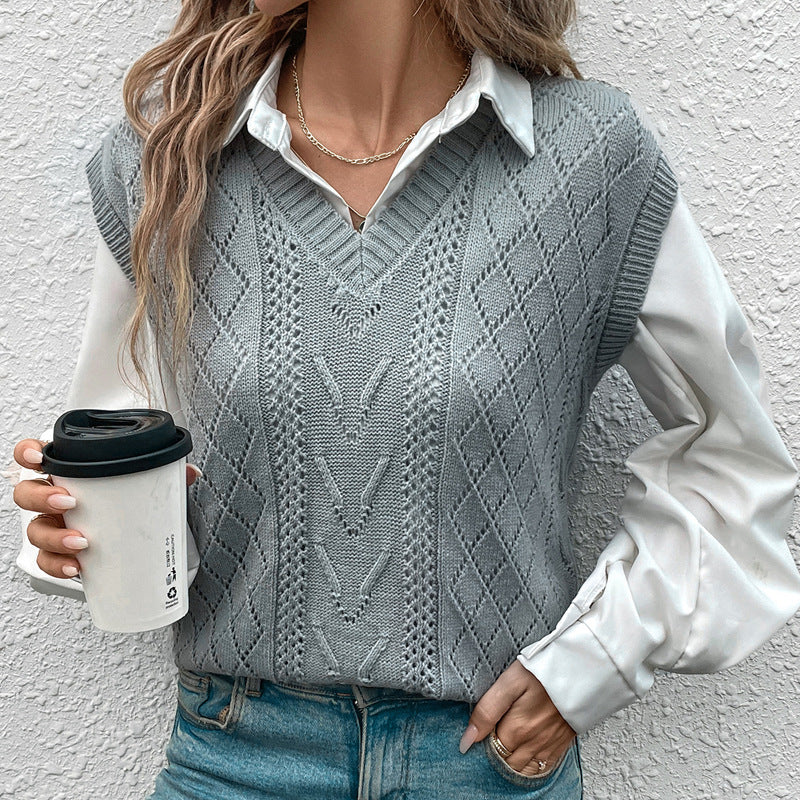 Twisted V-neck Solid Color Sweater Vest