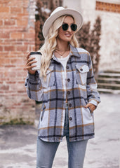 Women's Plaid Jacket Casual Loose Pocket Shirt