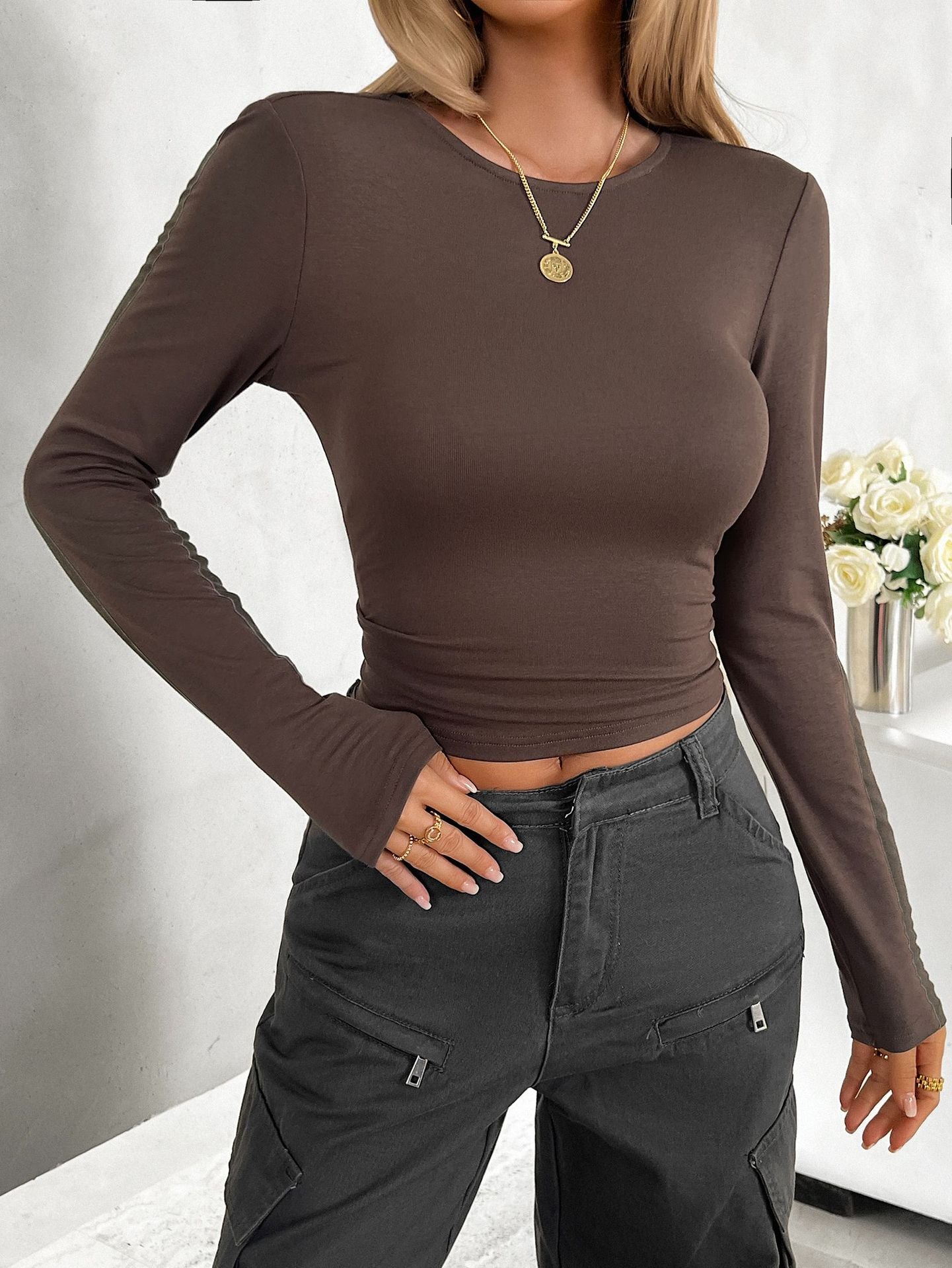 Women's Crew Neck Solid Color Slim-fit Long Sleeve Top