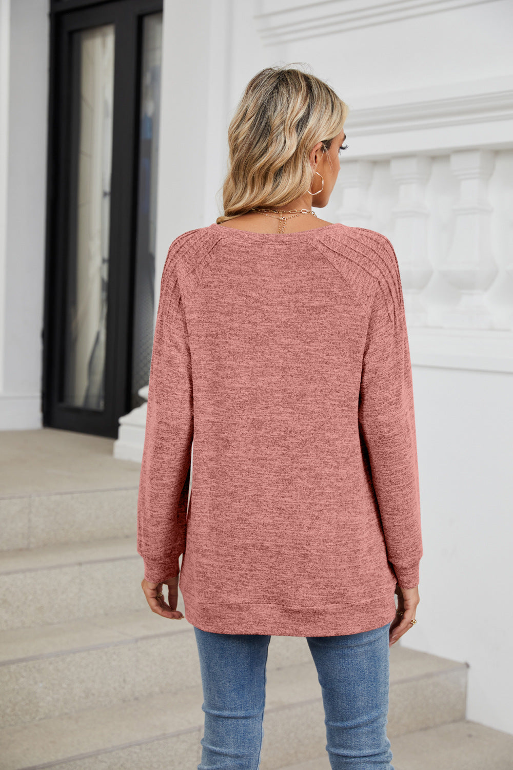 Solid Color Round Neck Loose Pull-up Long-sleeved Top