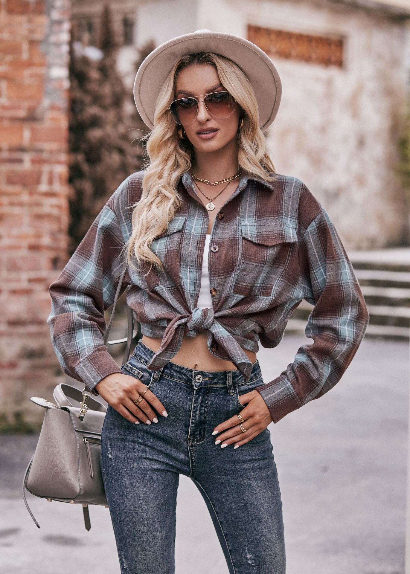 Women's Autumn and Winter Casual Fashion Oversized Loose Plaid Shirt