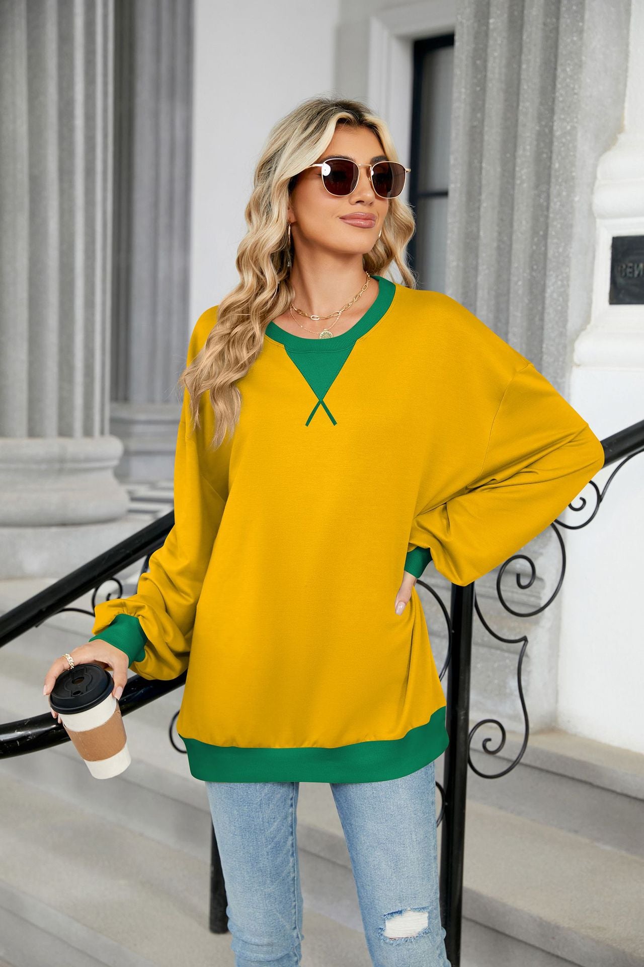 Contrasting Color Round Neck Loose Long-sleeved Sweater