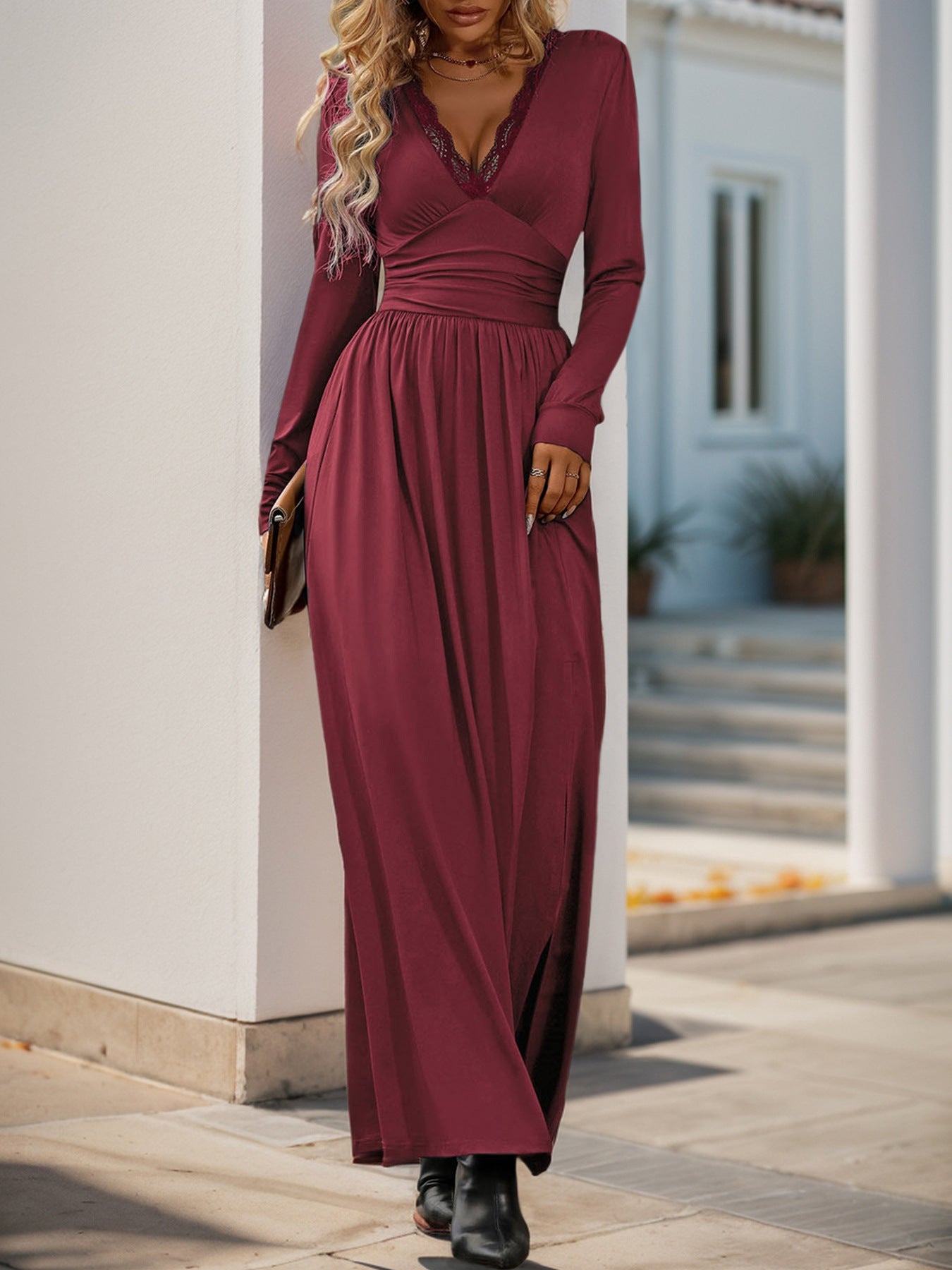 Solid Color Split-ended Slim-fit Dress