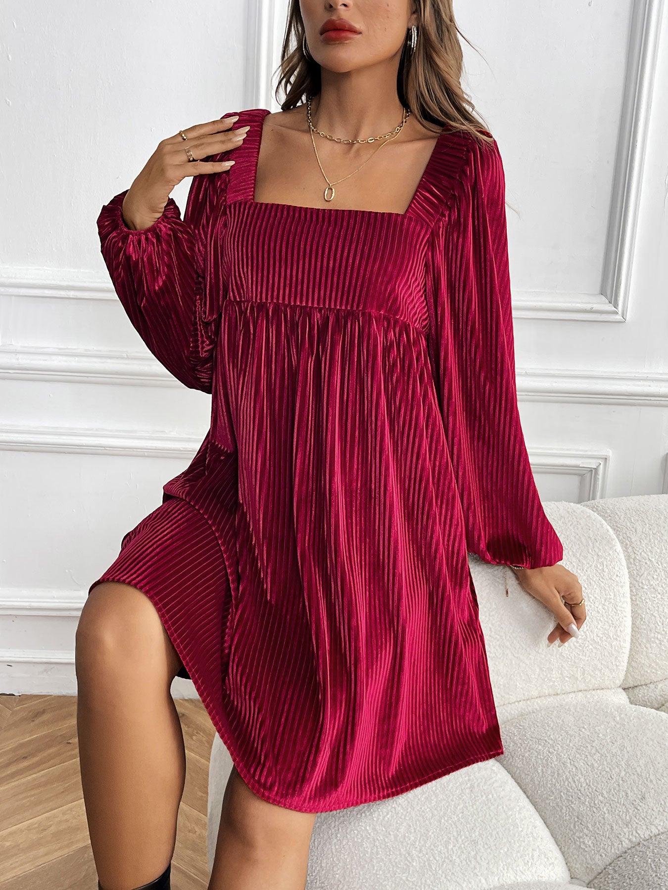 Women's Velvet Square Neck Solid Color Dress