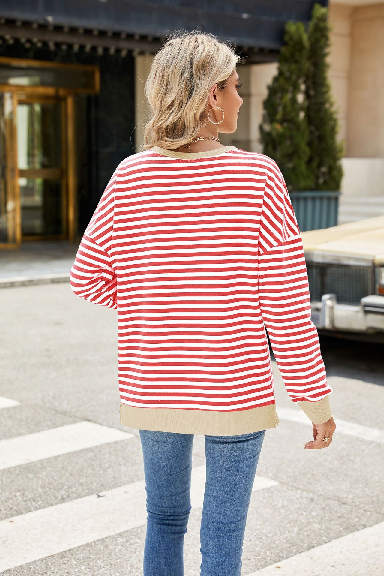 Contrasting Crew Neck Split Long Sleeve Loose Striped Sweater