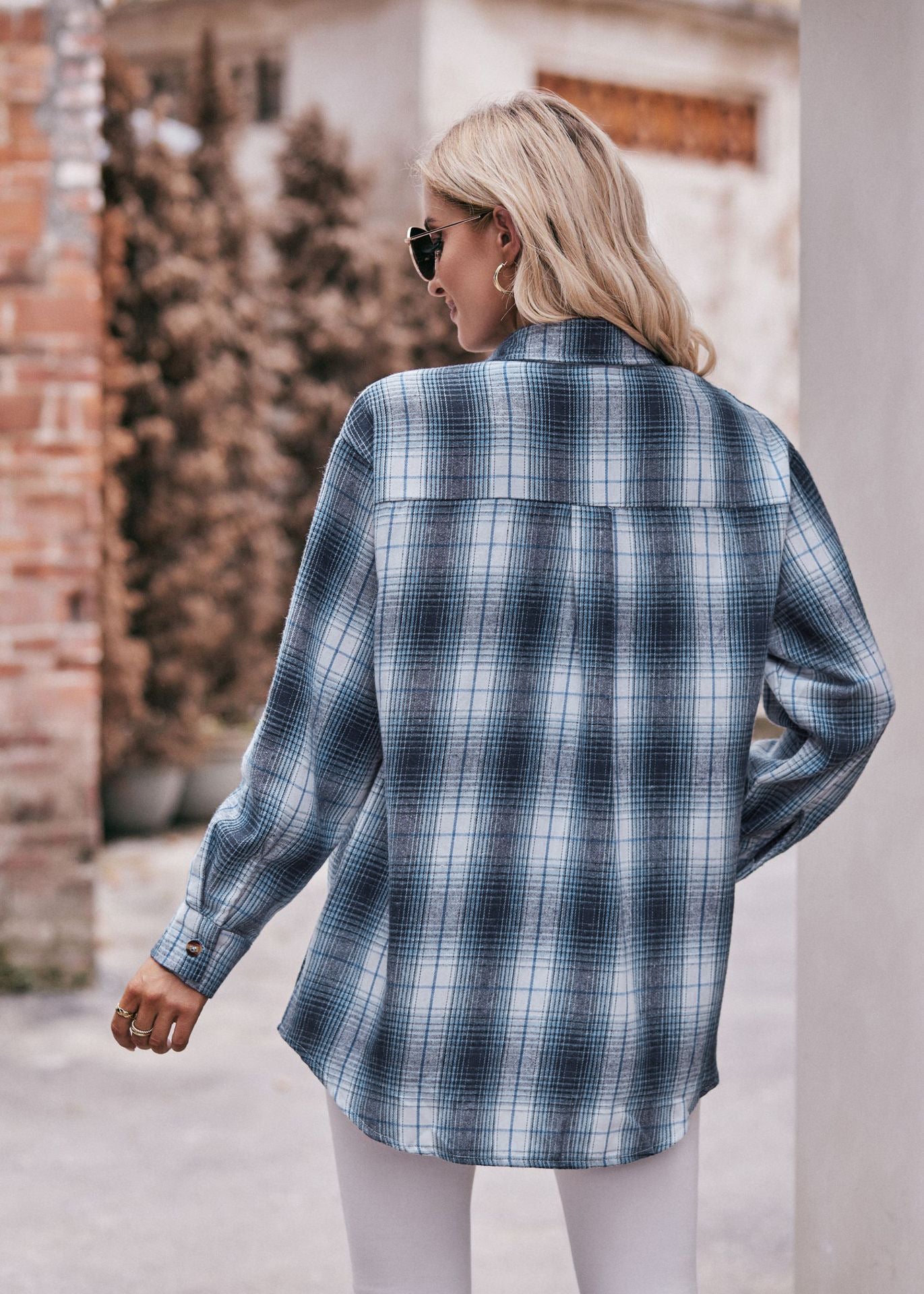 Women's Autumn and Winter Casual Fashion Oversized Loose Plaid Shirt