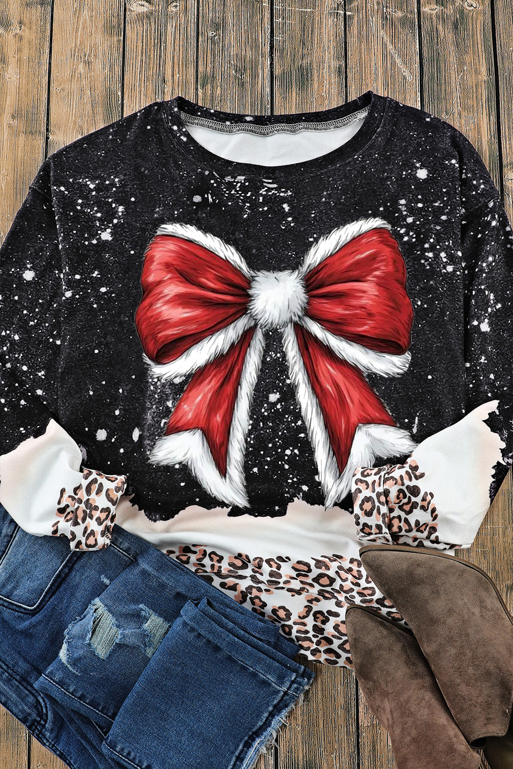 Christmas Bow Pattern Leopard Bleached Pullover Sweatshirt